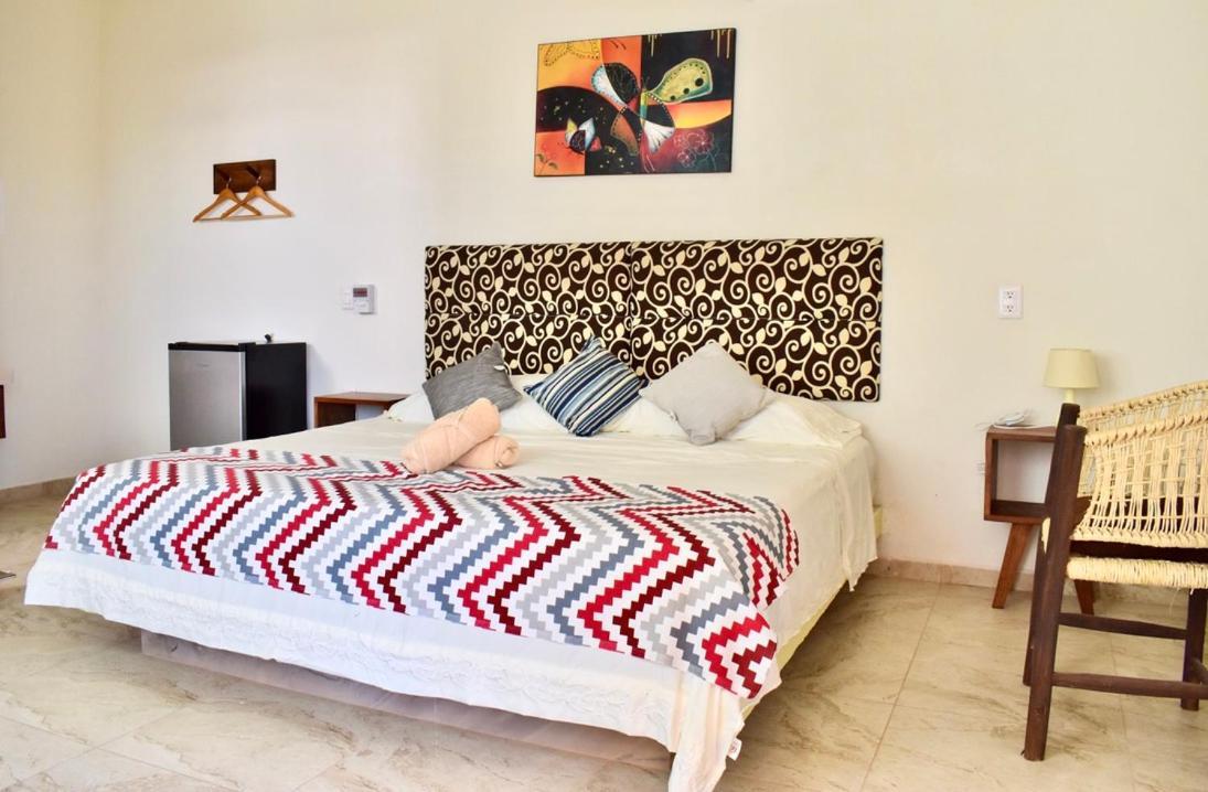 Carri Surf Studio Puerto Escondido  Buitenkant foto